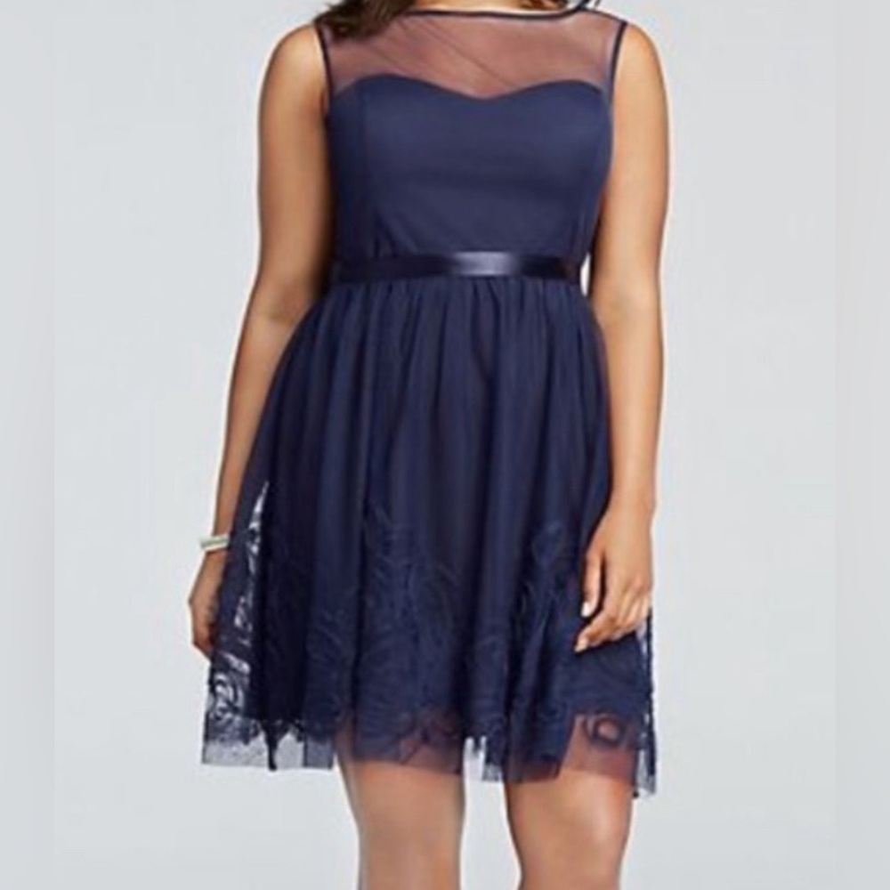 Sheer Sweetheart Navy Event Dress Illusion Neckline Ribbon Belted Size S 4/6